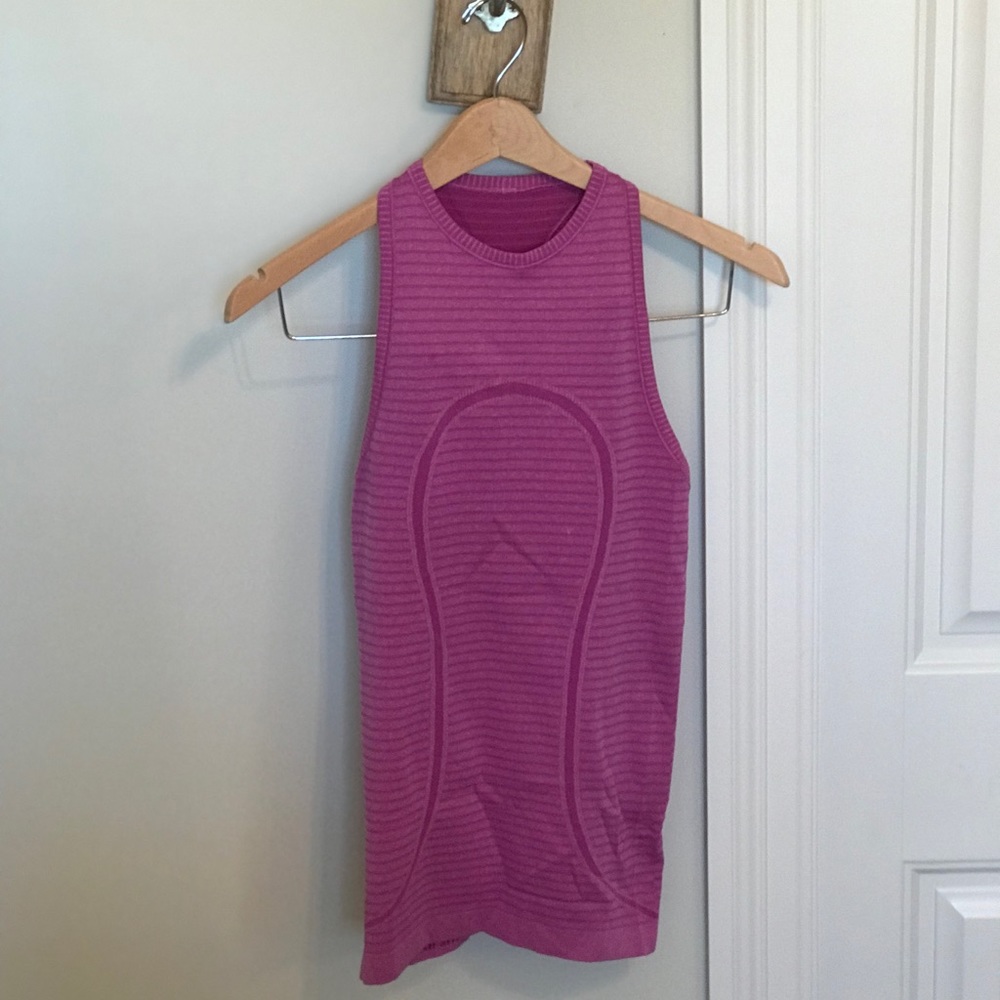 LuluLemon seamless tank